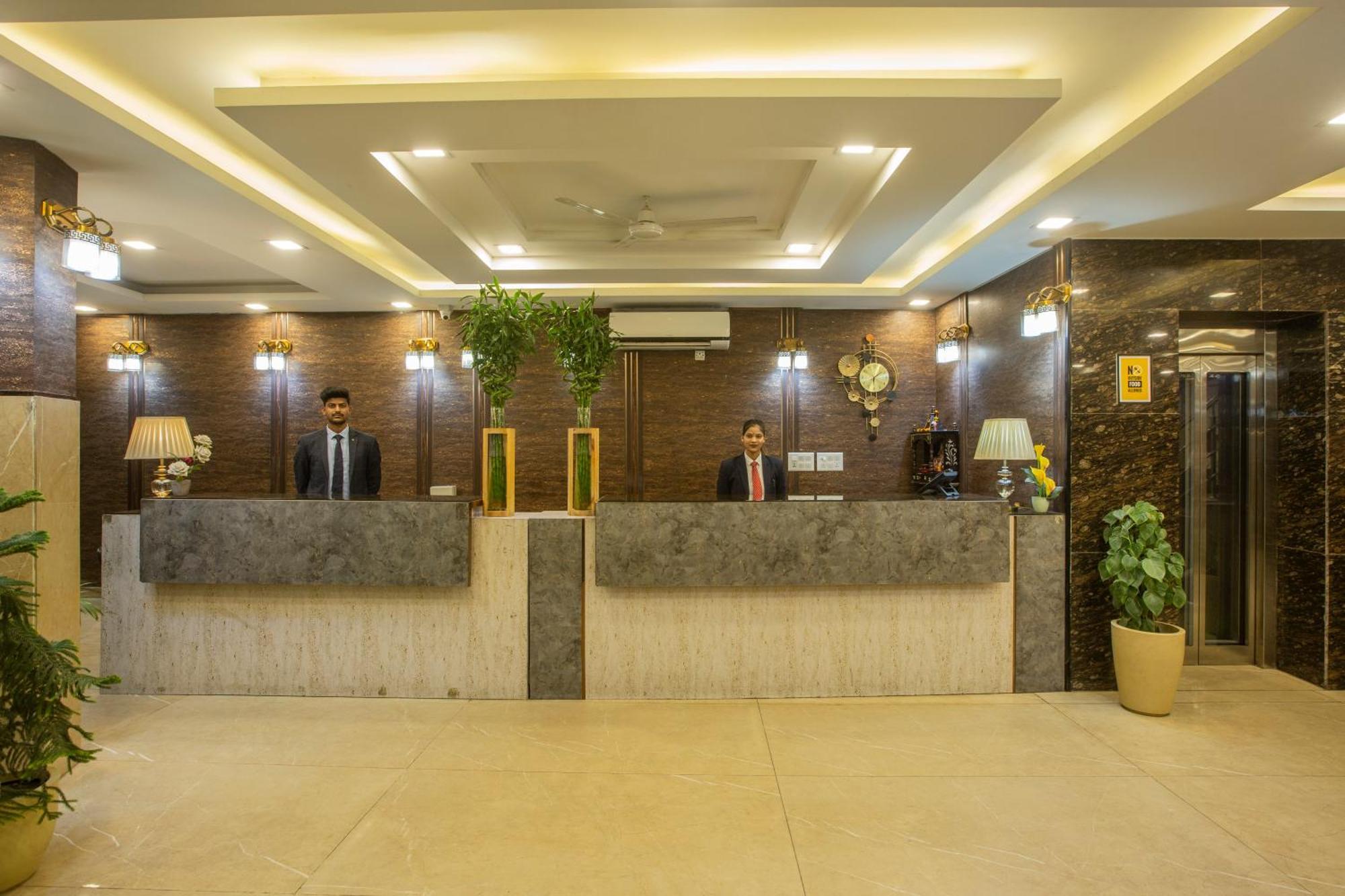 Hotel Prithvi-Raj Near Delhi Airport New Delhi Exterior photo