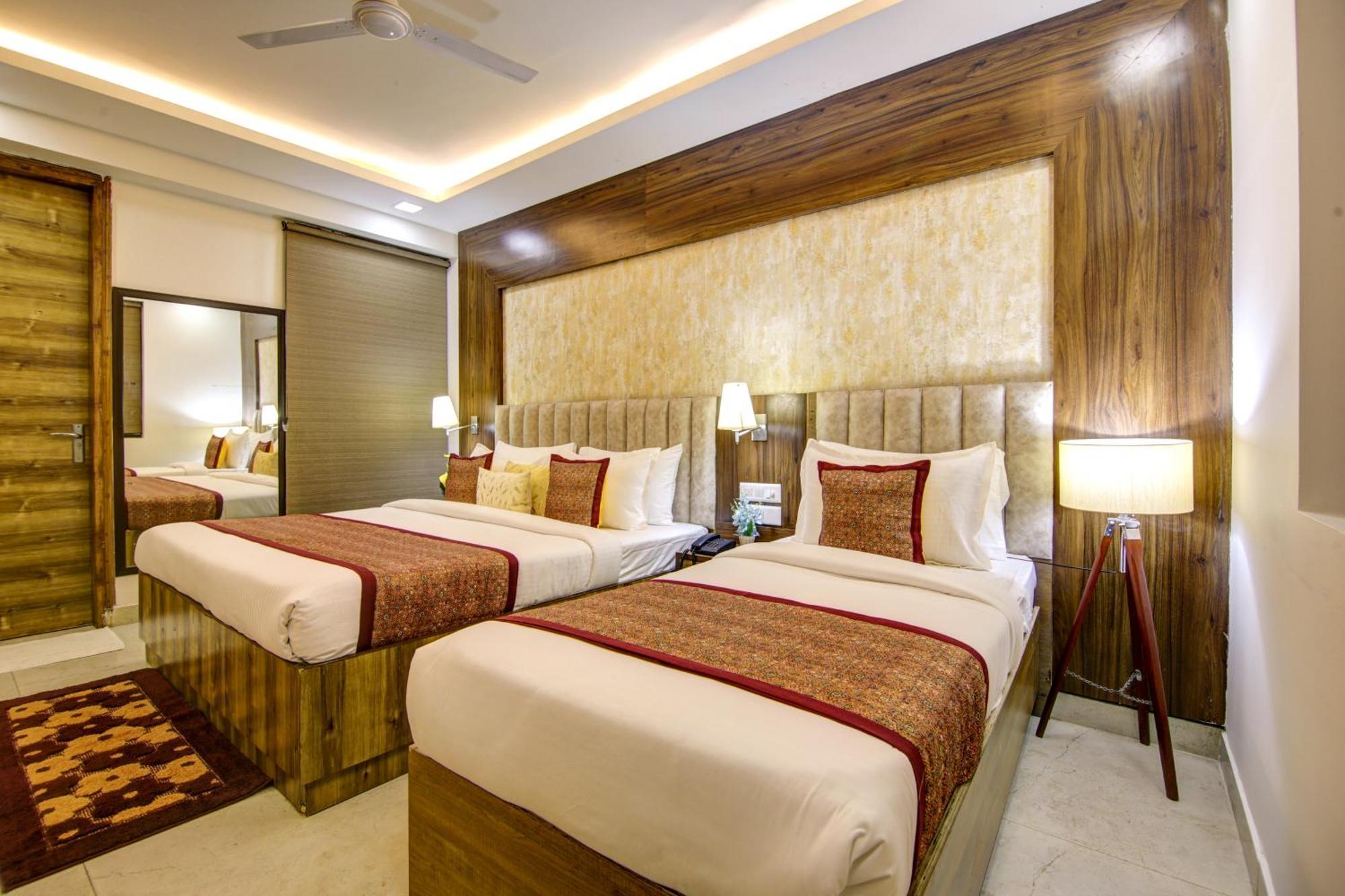 Hotel Prithvi-Raj Near Delhi Airport New Delhi Exterior photo