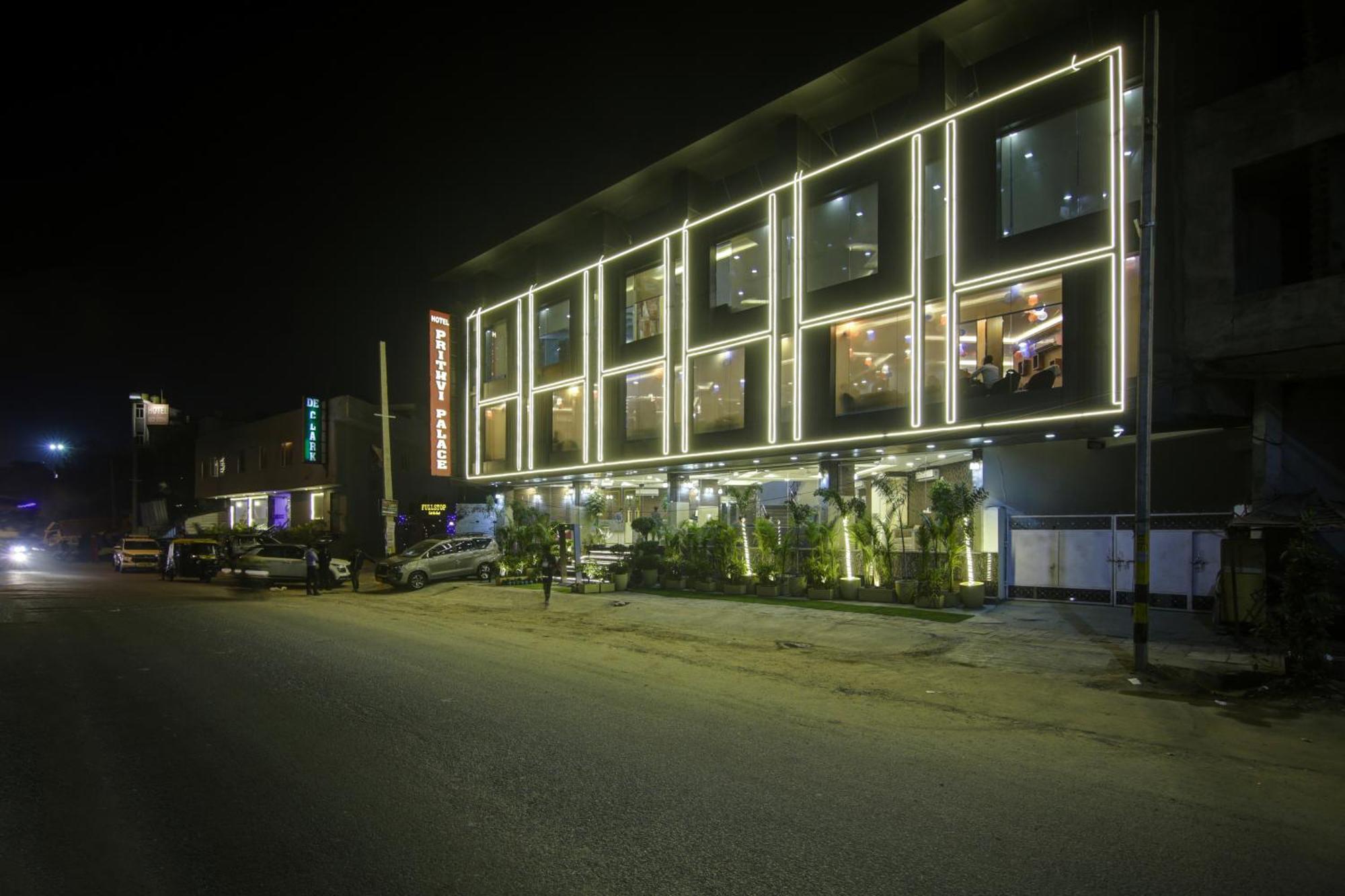 Hotel Prithvi-Raj Near Delhi Airport New Delhi Exterior photo